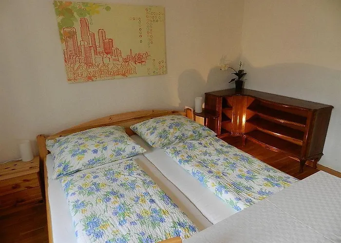 Stoi Budget מלון