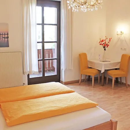 Stoi Budget Hotel 2*